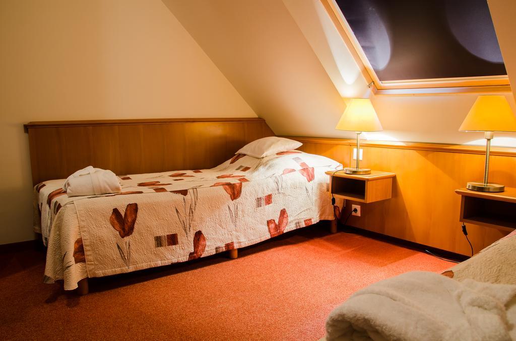 Kehida Hertelendy Haz Hotel Kehidakustány Buitenkant foto