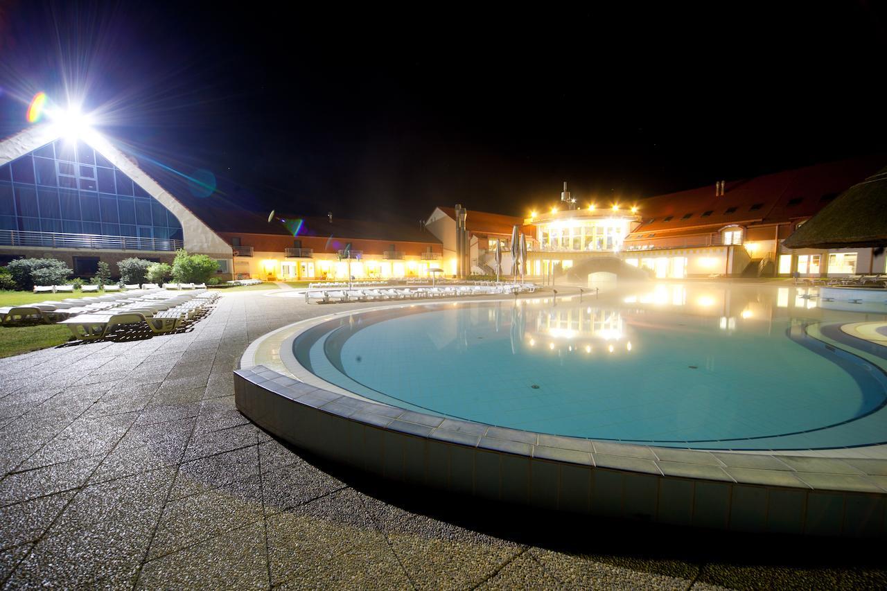 Kehida Hertelendy Haz Hotel Kehidakustány Buitenkant foto